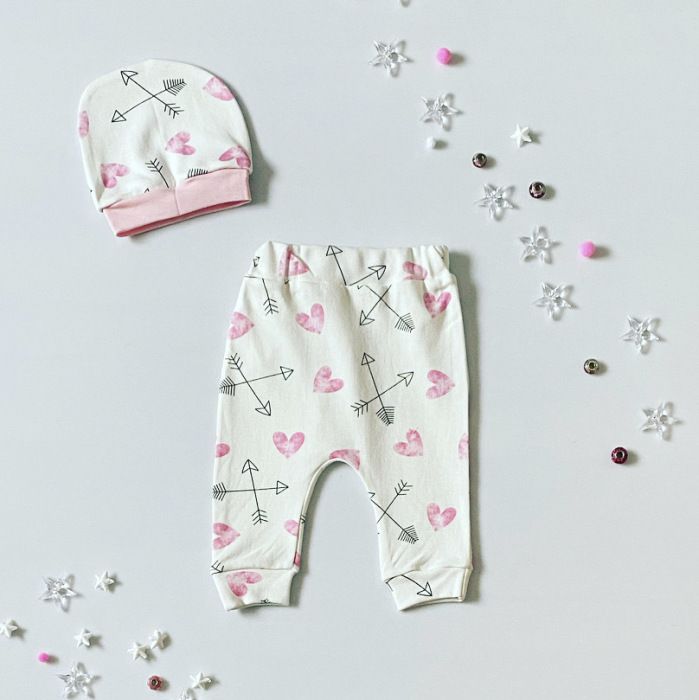 Spodnie pink love + czapeczka dla dziewczynki 56-92 cm
